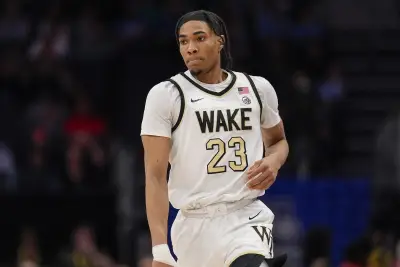 Report: Sixers signing Hunter Sallis to two-way contract
