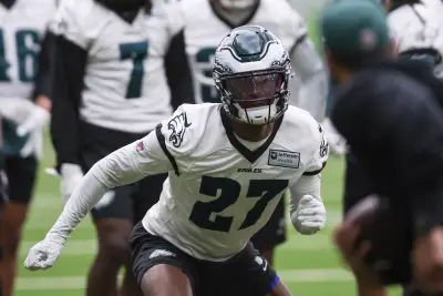 Eagles open practice game ball: Quinyon Mitchell is only making it a worse idea to throw his way