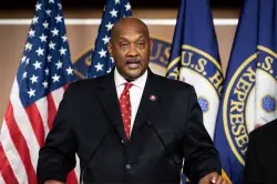Congressman Dwight Evans will not seek reelection in 2026