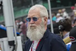 Letterman backs Colbert with supercut of CBS slagging
